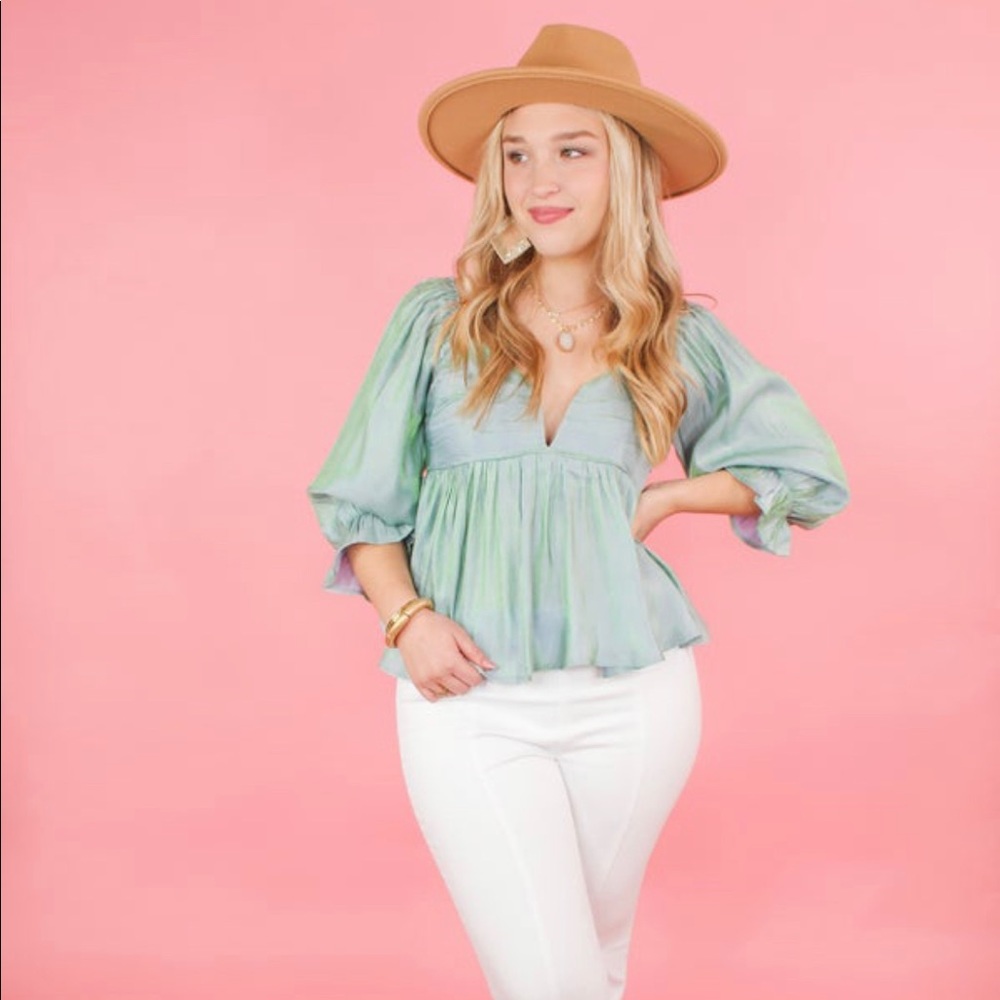 NWT Iridescent Mermaid Blouse